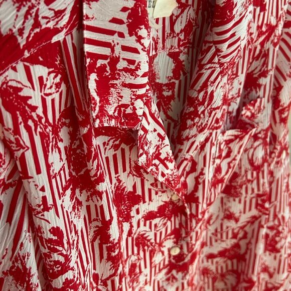 Helena Red and White Patterned Blouse 8 - Picture 8 of 12